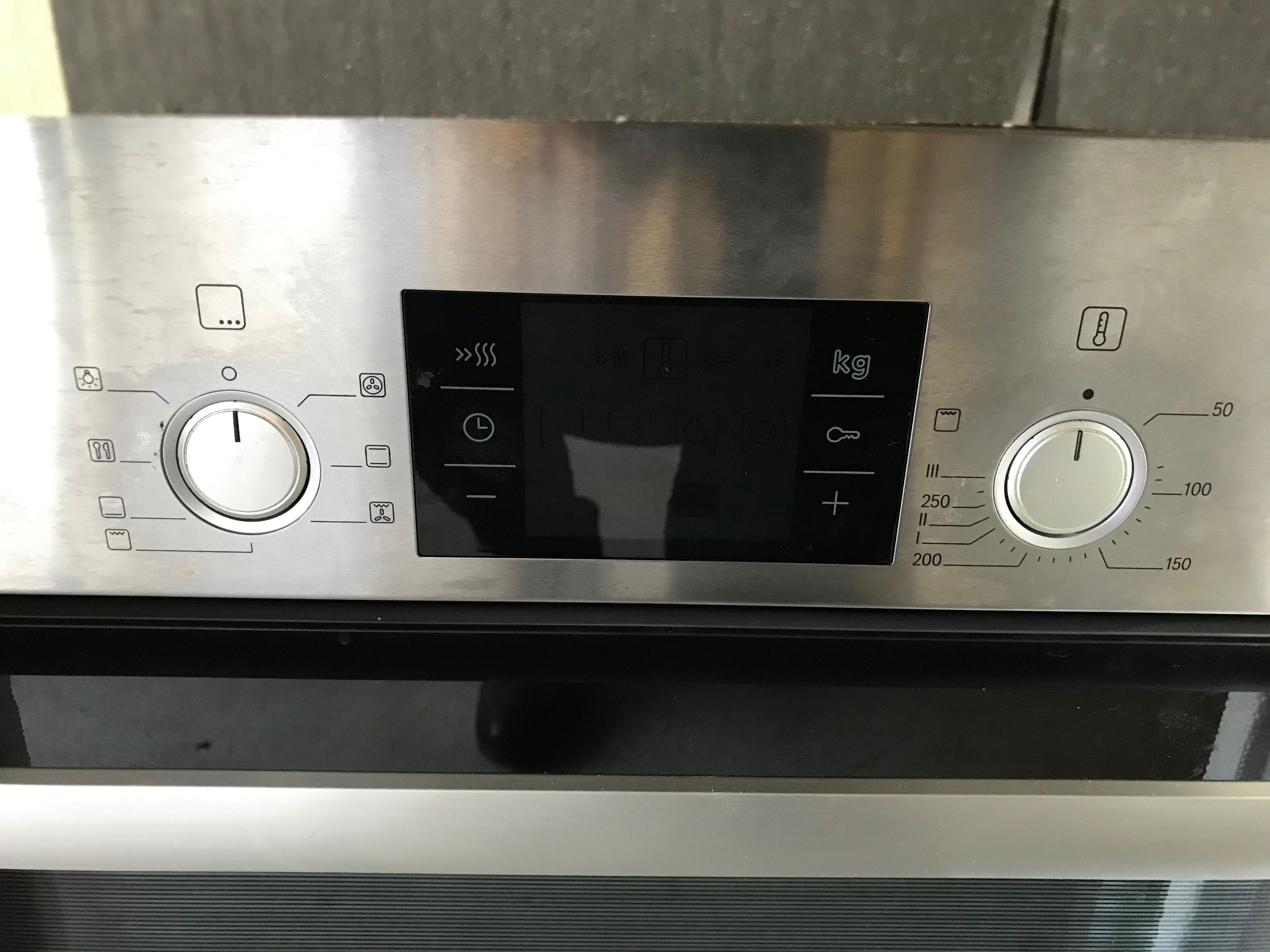 Bosch HT5HB33/ Бош Фурна за вграждане