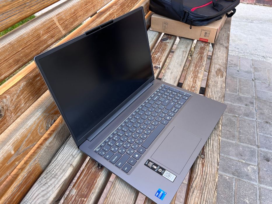 Ноутбук Lenovob 512