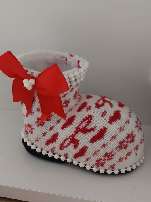 Коледни ботушчета за лакомства или декорация