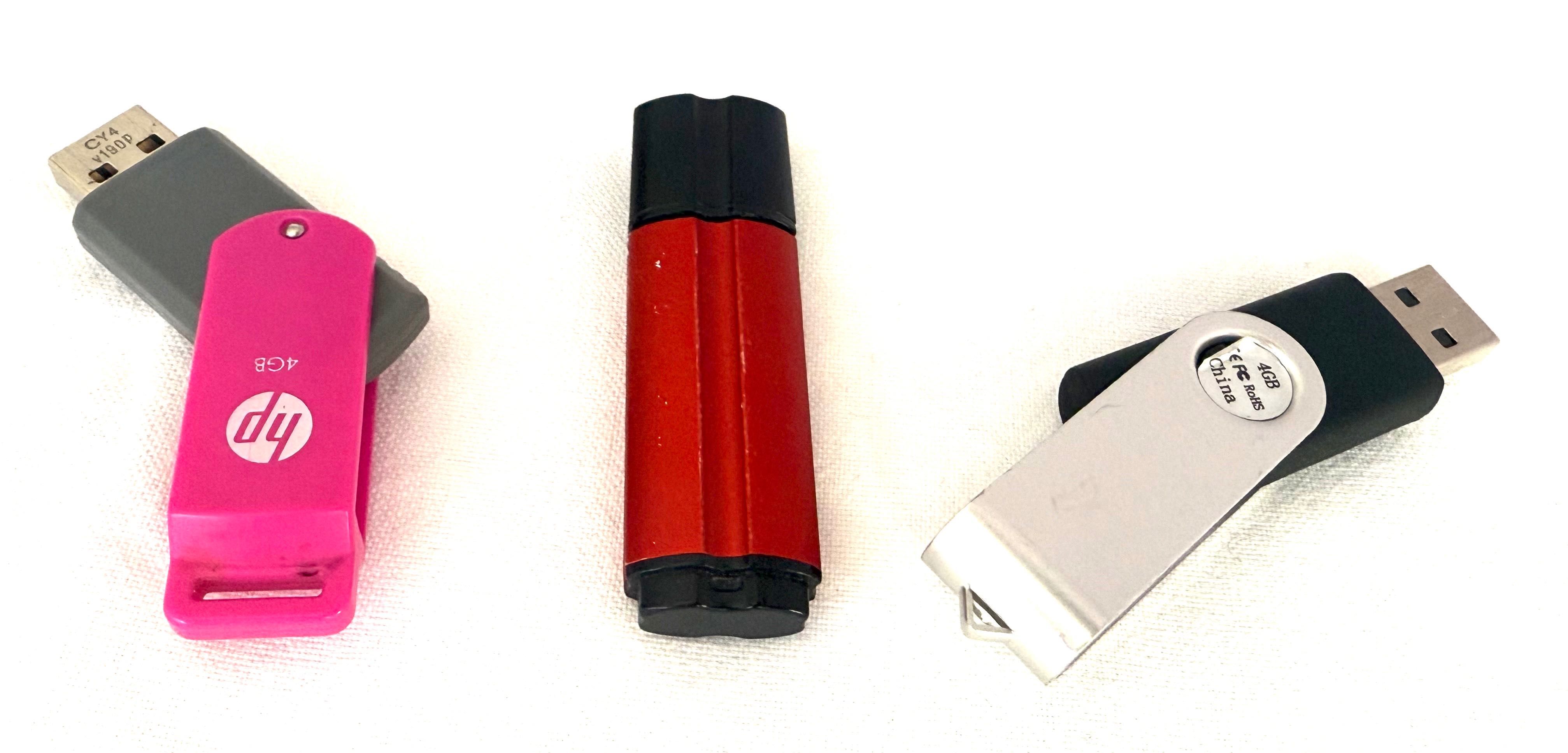 3 х Капацитет 4GB USB Памет Преносима Flash Флашка