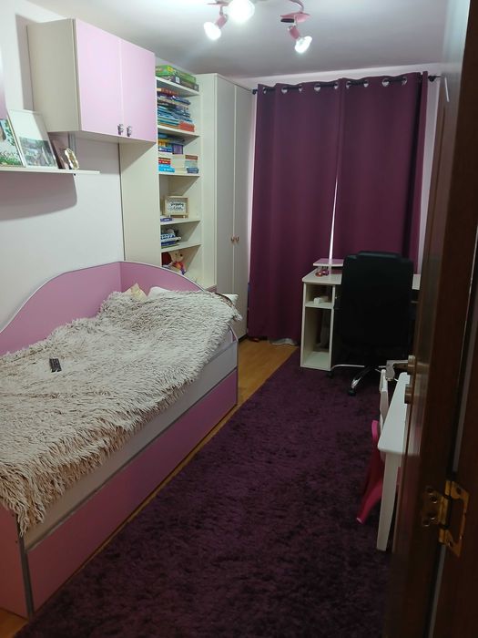 Inchiriere apartament 3 camere
