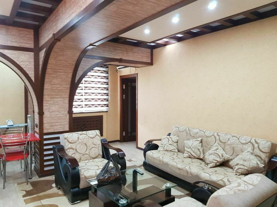 Сдается 1в2 ком Метро Ойбек. Корейская Посольство