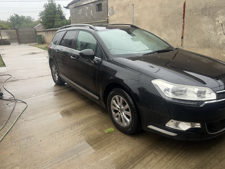 De vanzare  Citroen c5 an fabr. 2014 motor 1.6 hdi 115cp