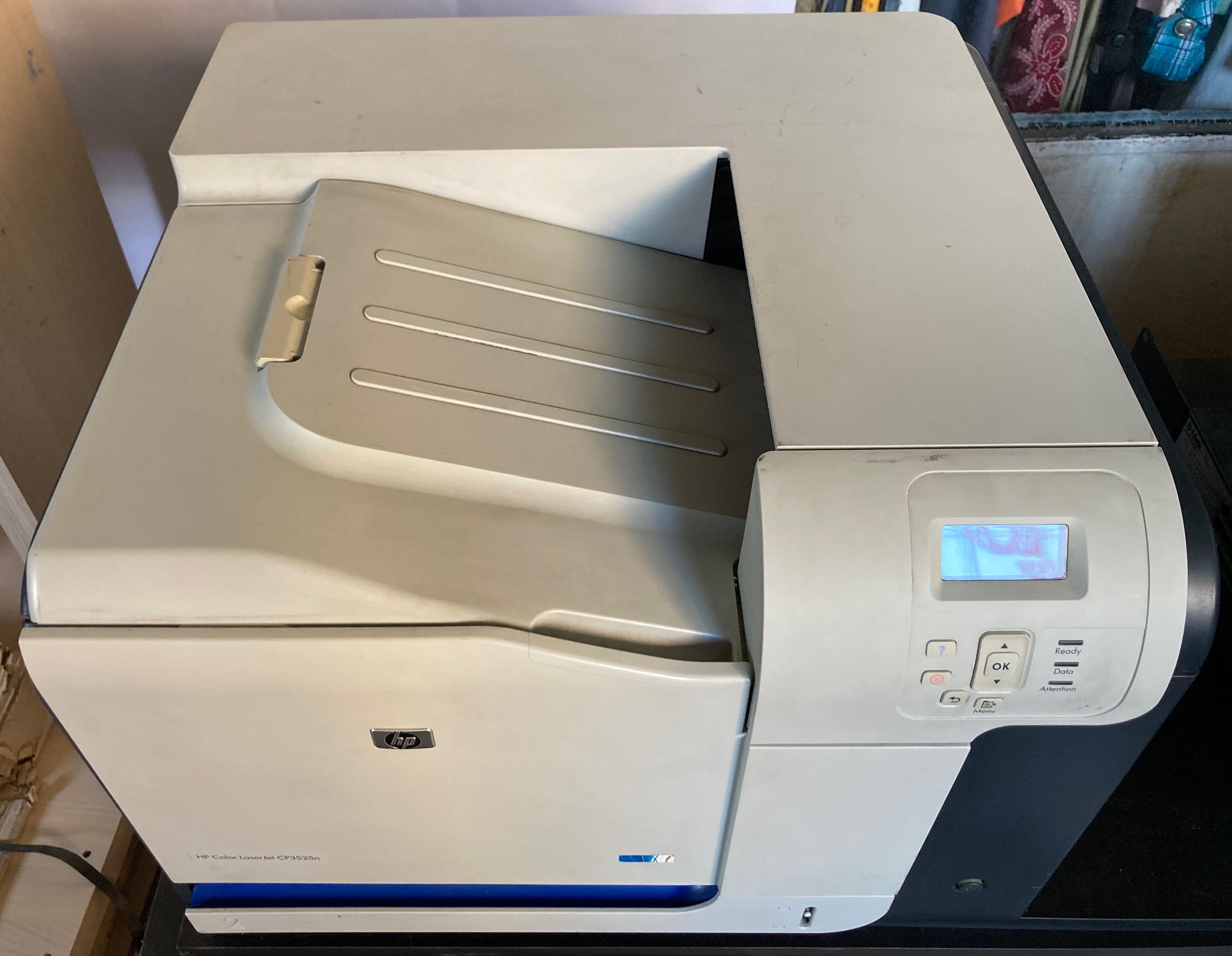 Multifuncțională/Imprimanta HP Color LaseJet CP3525N (pentru piese)
