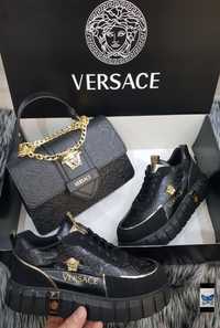 Set versace adidasi si geanta calitate superioara
36-40 290 lei
Geanta