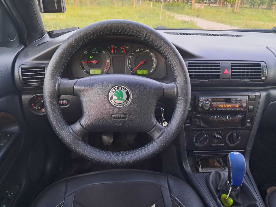 Skoda Superb 1.9 tdi AWX