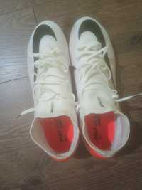 Vând ghete de fotball Nike superfly 9 Mărime 44,5