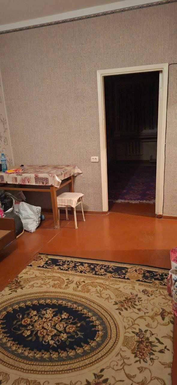 Продаю, 2-ком.3-этаж (ЯЛАНГАЧ,институт культуры,налоговая)