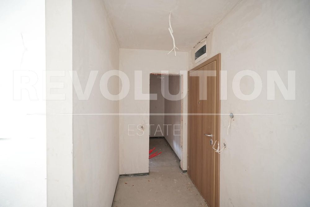 Продава се Четиристаен апартамент в София, Горубляне - 134 кв.м за 2500 €/кв.м - Снимка #6