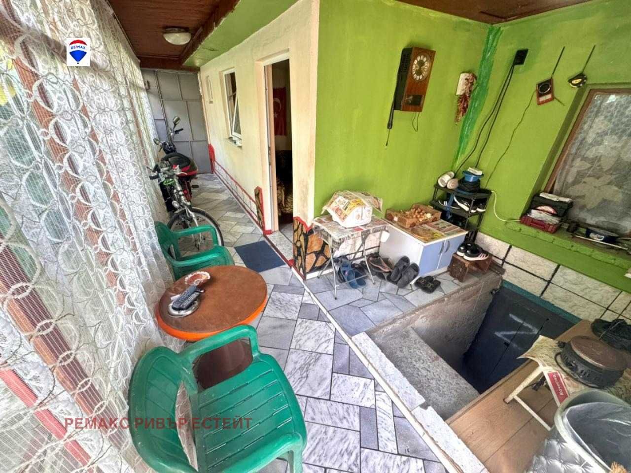 Къща за продажба кв. Здравец Изток, гр. Русе