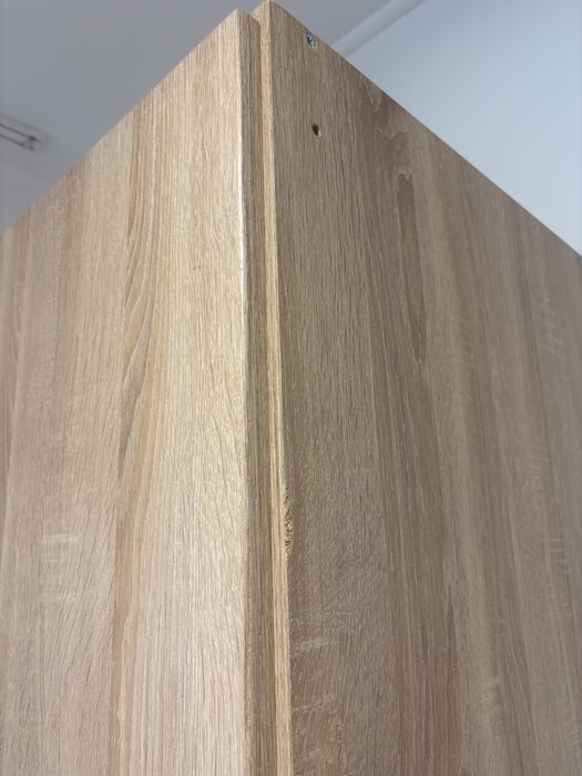 Dulap haine cu 2 usi