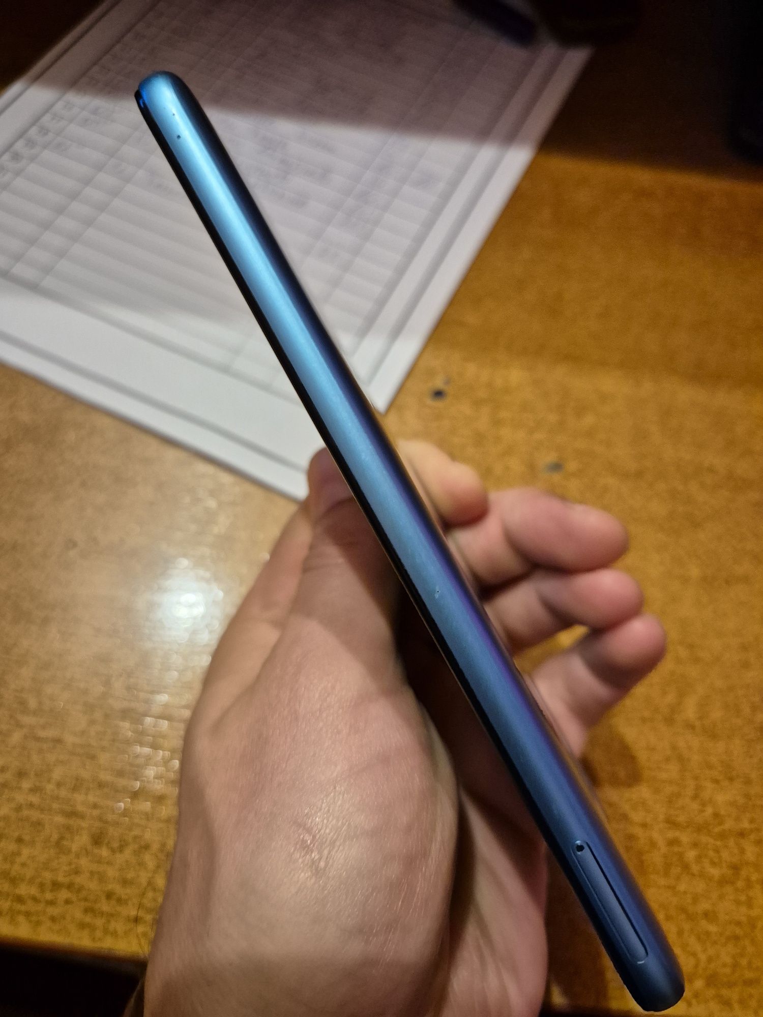 Motorola E20 ОТЛИЧЕН