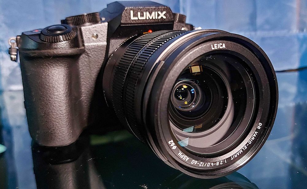 Panasonic Lumix G85 + Lumix 12-60 mm f:2,8-4