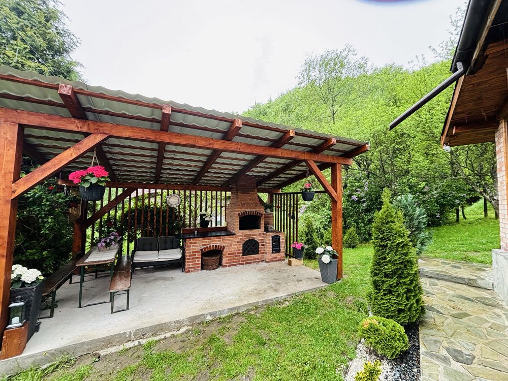 Cabana de inchiriat