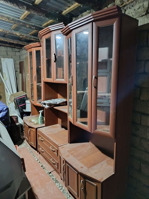 Продаётся шифоньер