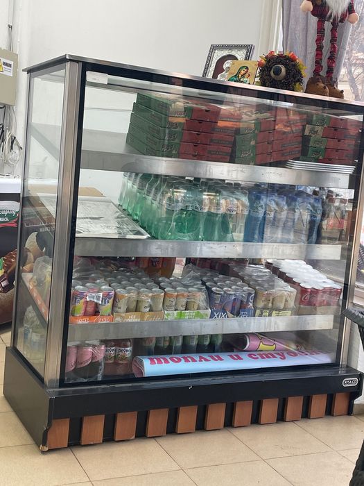 Неутрална Витрина