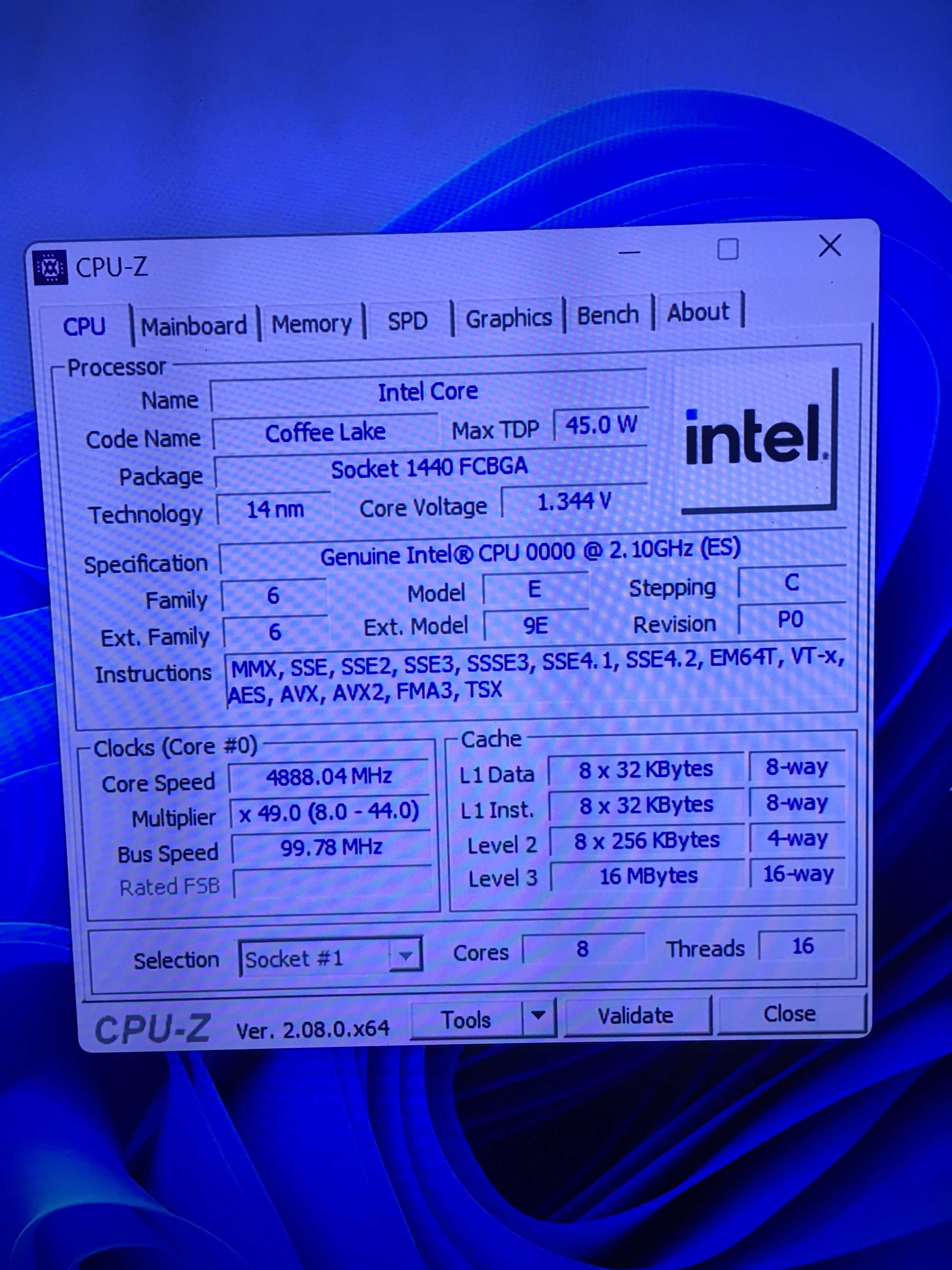 Игровой комп продам.CORE I9 QQLS ноутбучный.Аналог сore i9 9900+2080ti