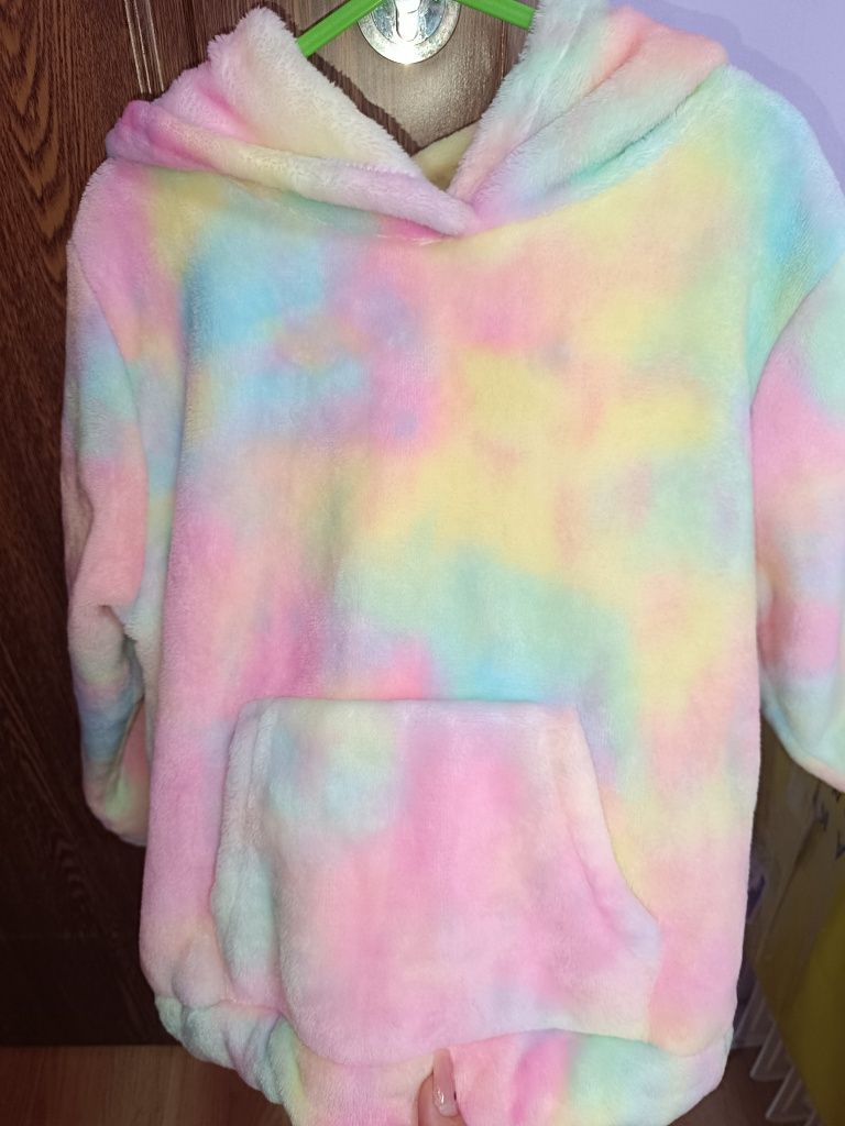 Hanorac multicolor H&m mărime 110-116