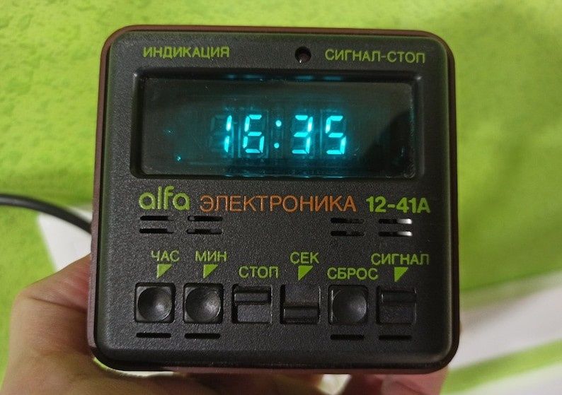 Ceas cu alarma vintage rusesc