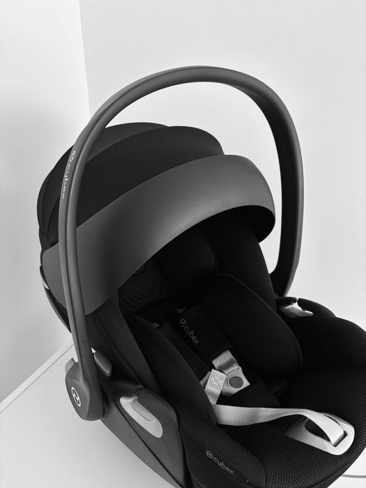 Cybex стол за кола