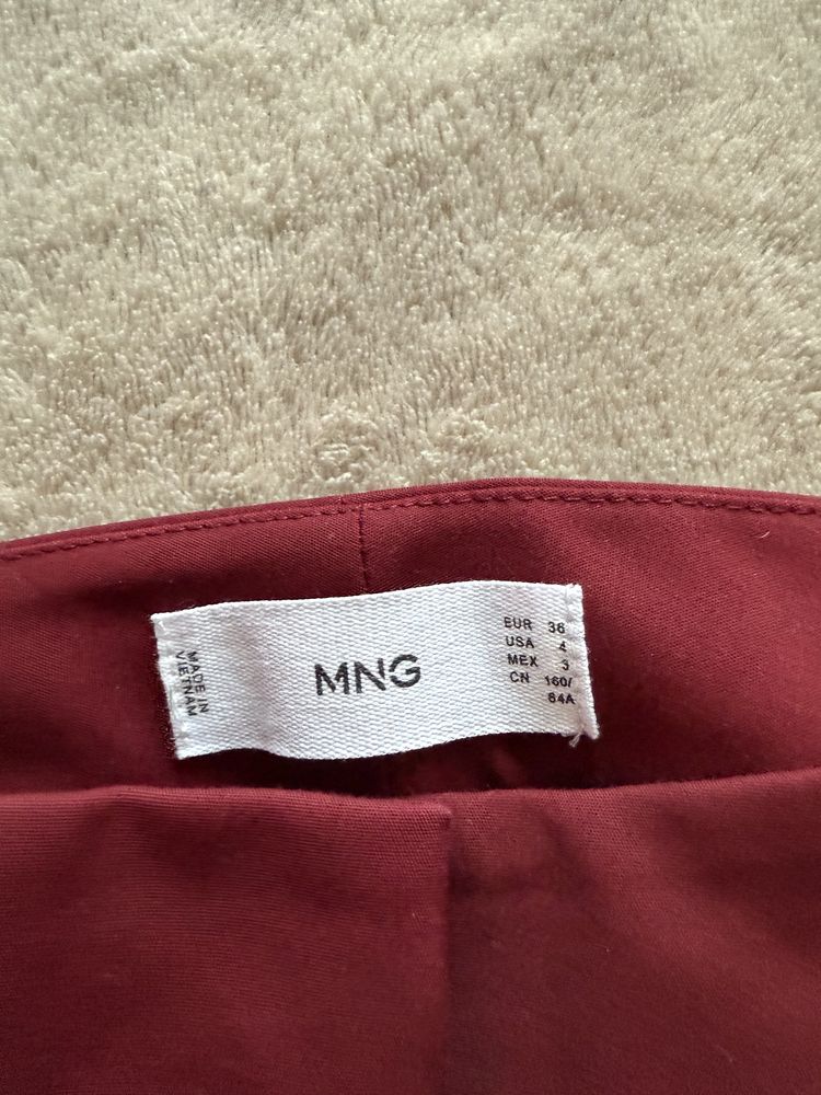 Costum mango burgundy 34-36