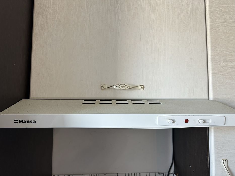 Продам вытяжку фирмы hansa