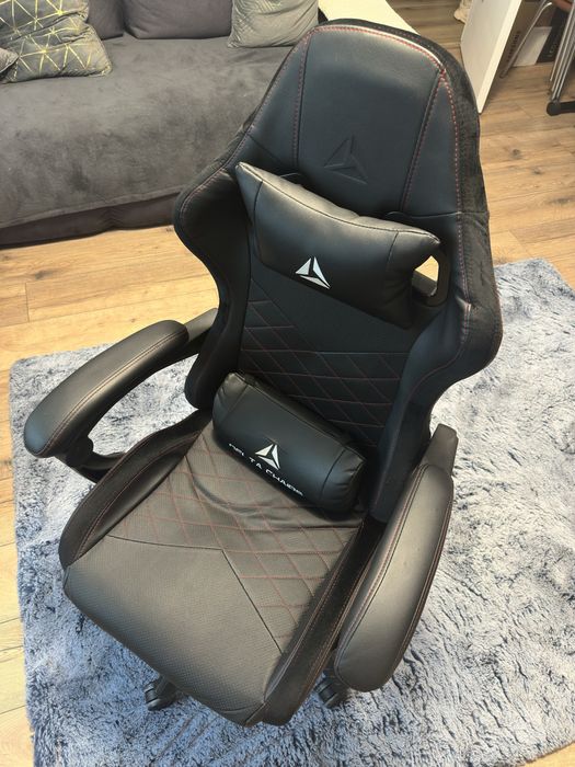 Scaun birou gaming - stare foarte buna , 100% functional