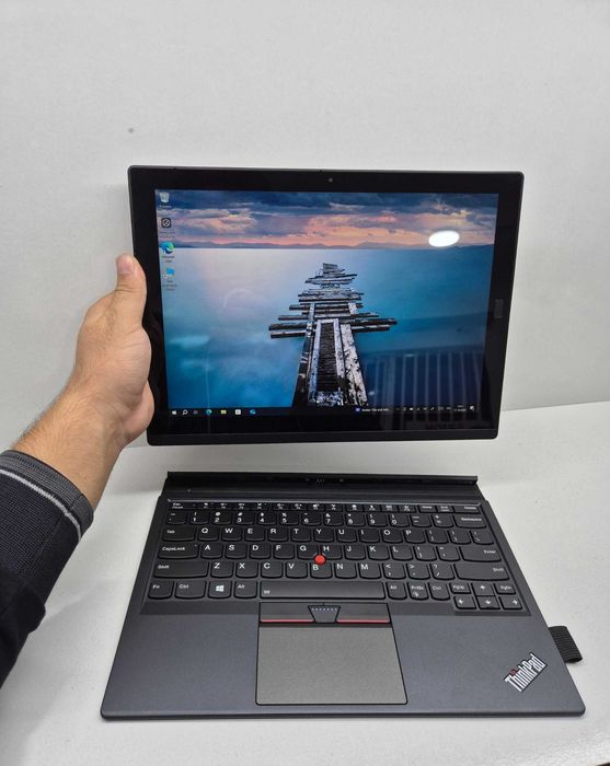 Lenovo Core i5-7Y57 8/256