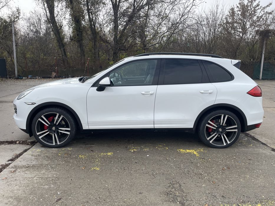 Porsche Cayenne 2012, 3.0tdi