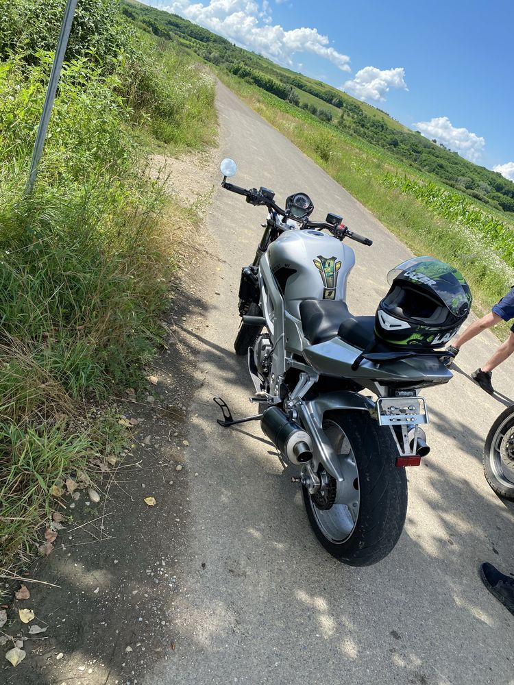 Suzuki sv1000 import Elveția