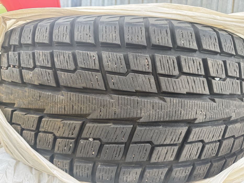 Продам АвтоШины YOKOHAMA 285/50/20