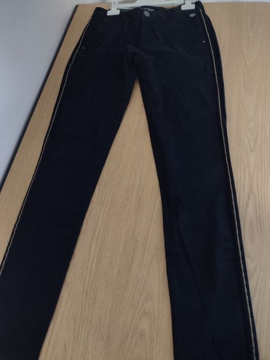 Pantaloni casual eleganti