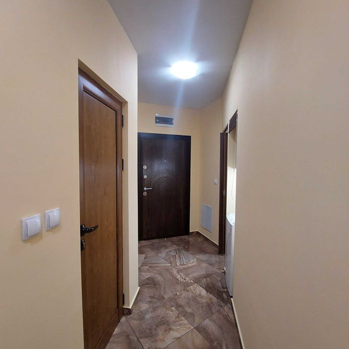 Дава се под наем Двустаен апартамент в София, Младост 4 - 79 кв.м за 700 € - Снимка #14