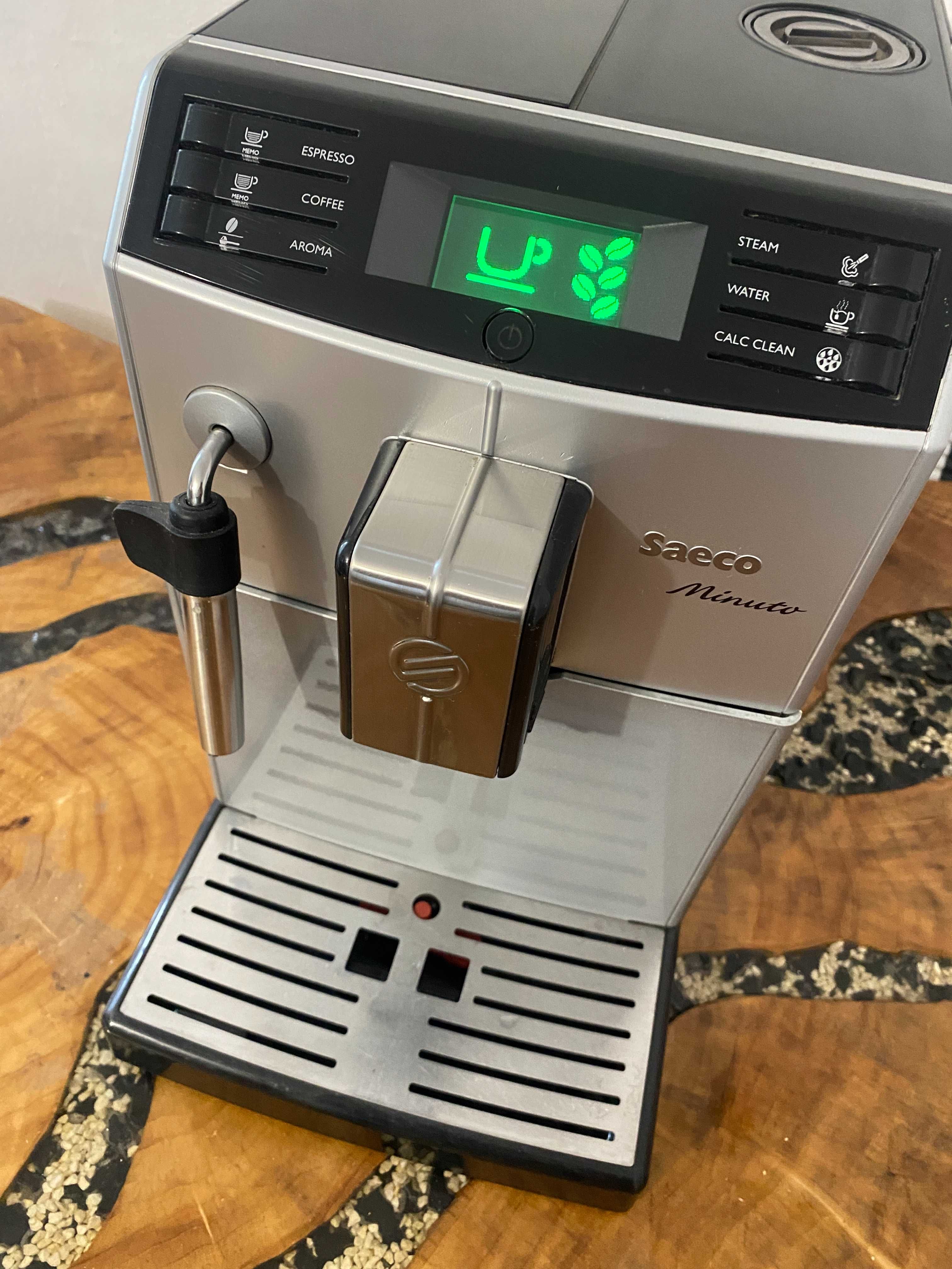 expresor / espressor cafea saeco minuto