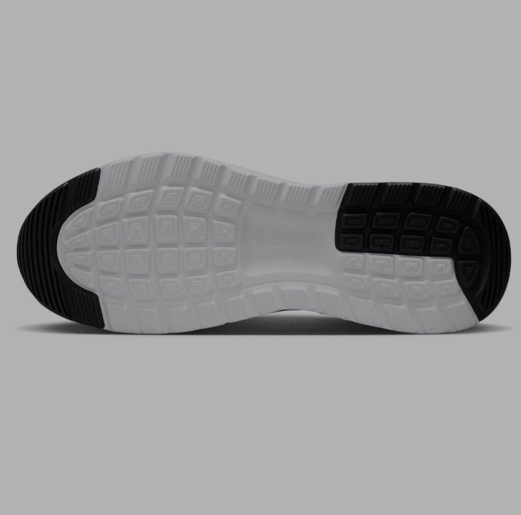 NIKE обувки W AIR MAX Nuaxis