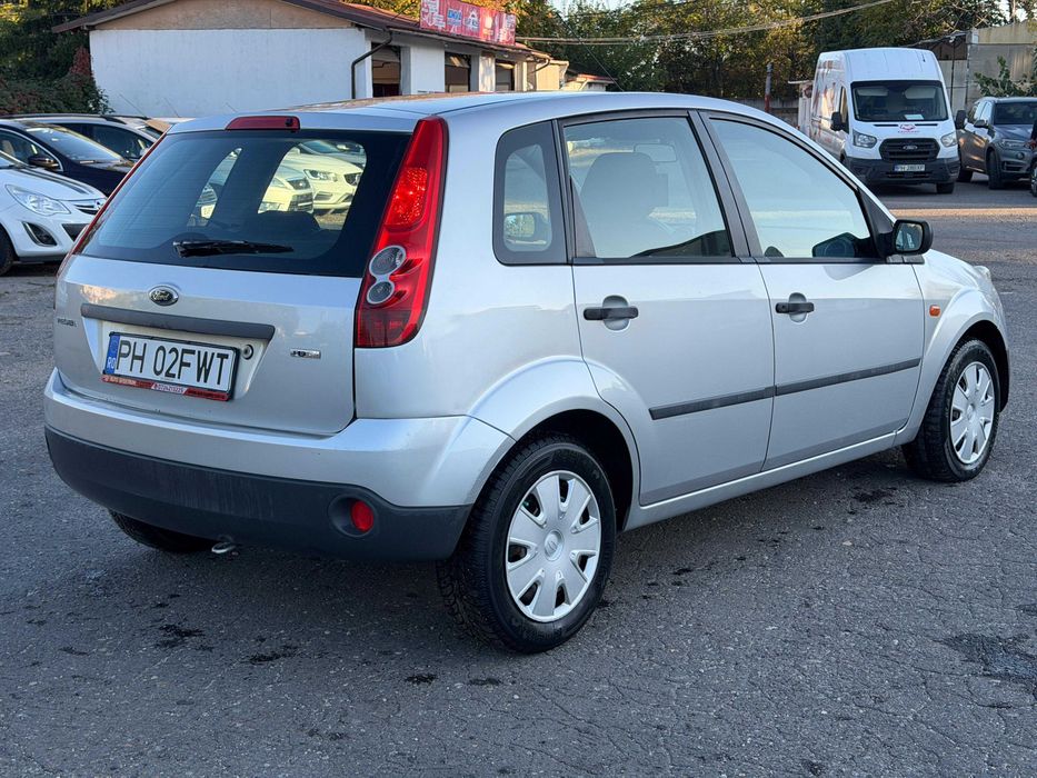 Ford Fiesta 1.4 - Aer Conditionat