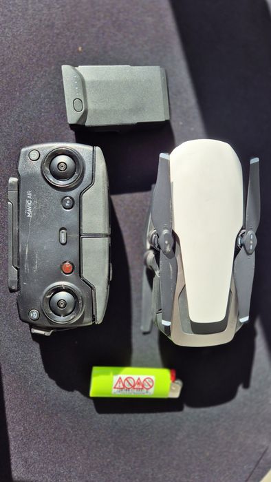 Drona dji mavic air noua