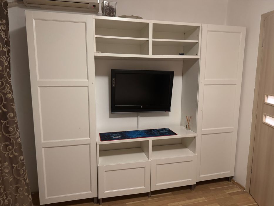 Mobila dormitor si TV-500 lei