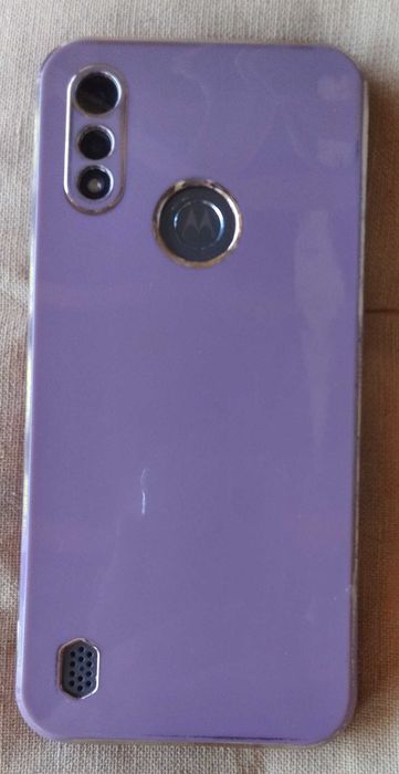 Моторола E6s (32 GB/12 mp) в отлично състояние