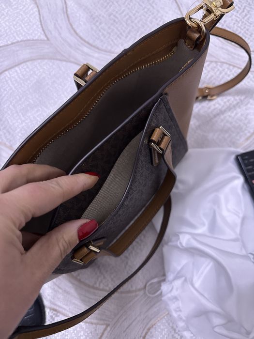 Нова чанта michael kors