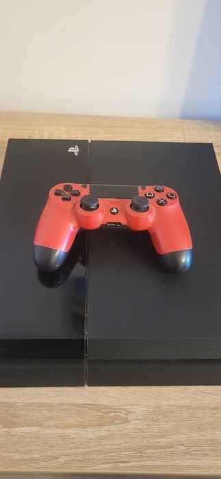 Vand PS4 editia  FAT