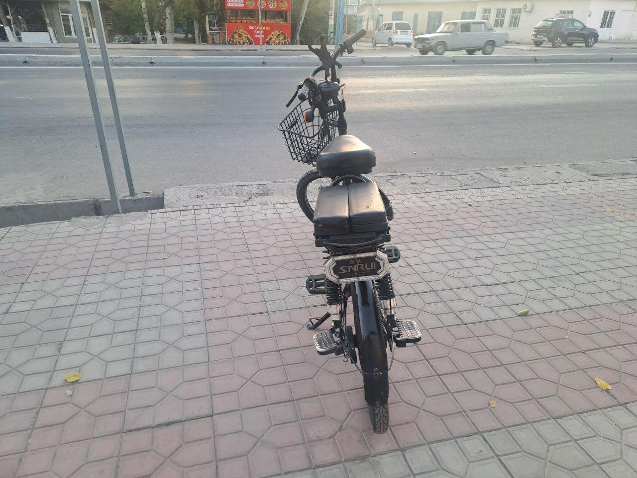 Скутер мадель веласепедные
