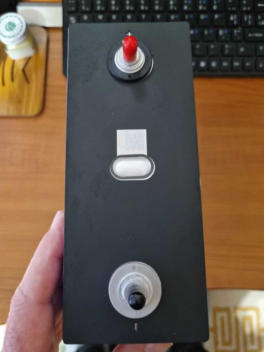 Acumulator LiFePO4 360 Ah format din 4 ac. litiu 3.2 V noi