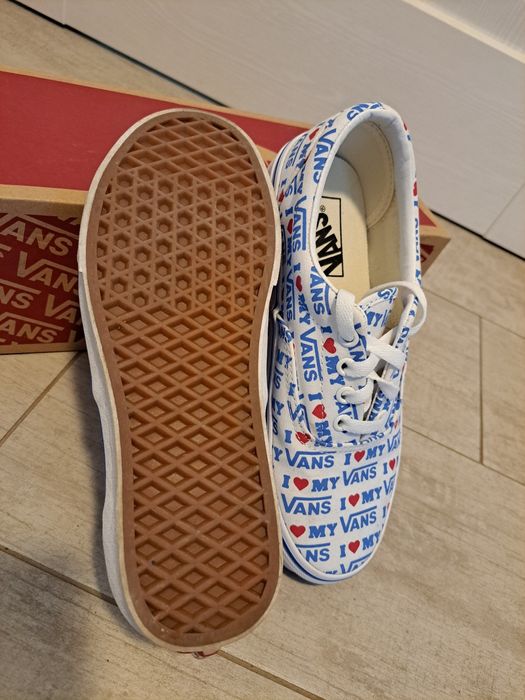 Teniși Vans mar.38 în stare foarte buna