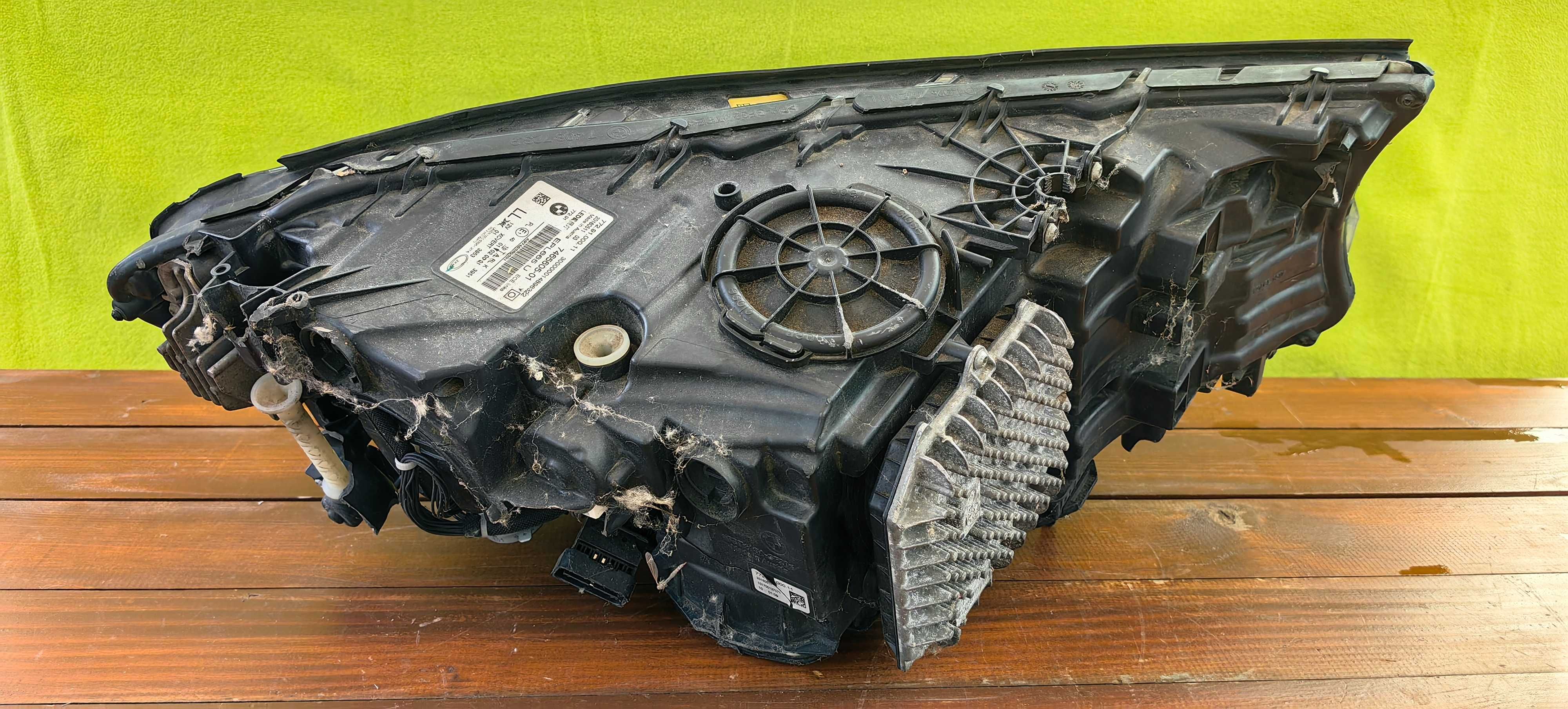 Фар за BMW 7 G11 G12 Laser / БМВ 7 Г11 Г12 Лазер - За части