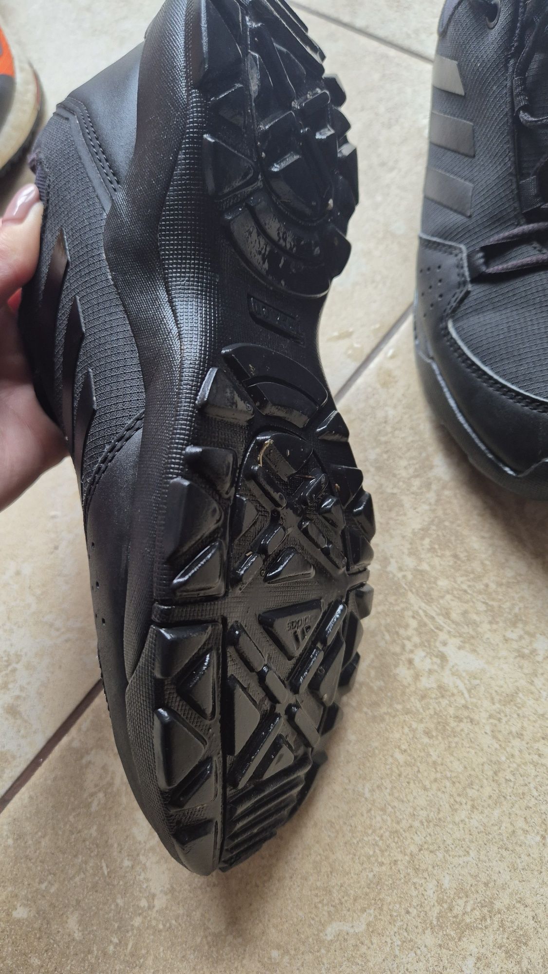 Adidas terrex туристически обувки 40номер