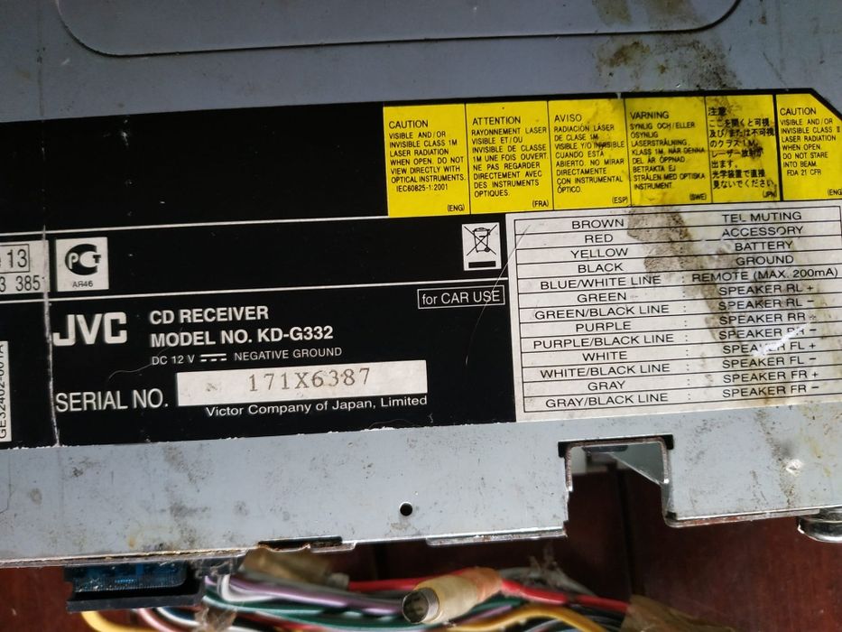 Doua radio cd auto pioneer și jvc 4x50w