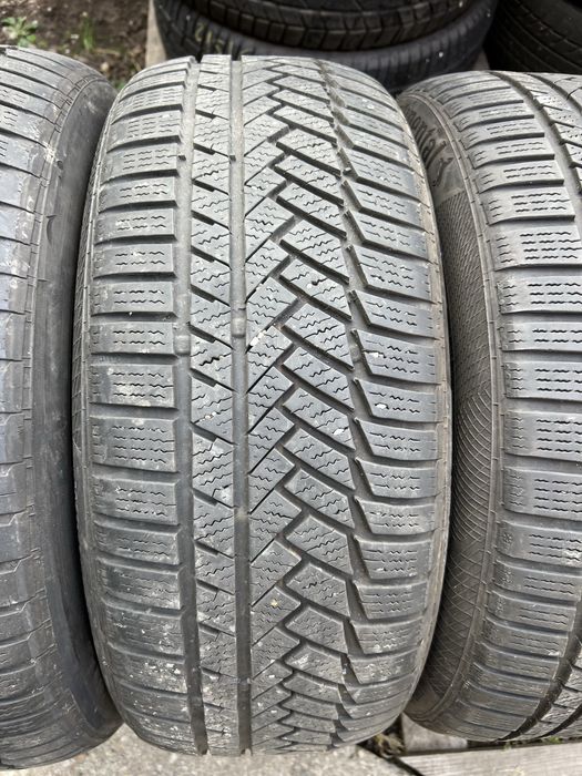 Cauciucuri iarna 215/50/17 Continental