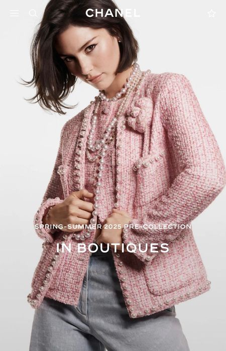 Много красиво сако Chanel.