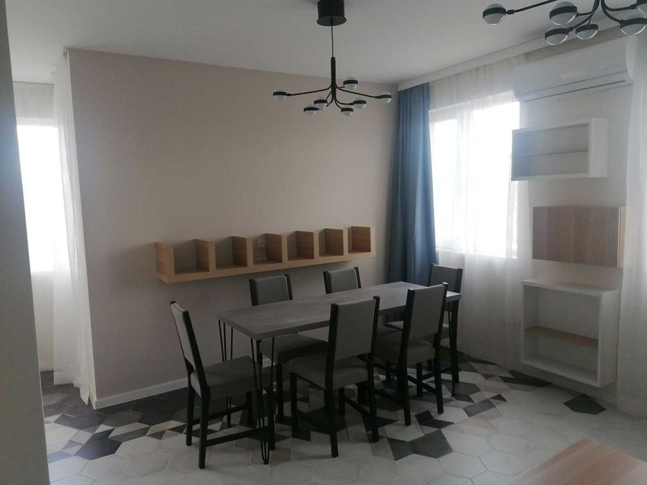 Дава се под наем Тристаен апартамент в София, Бенковски - 90 кв.м за 700 € - Снимка #3